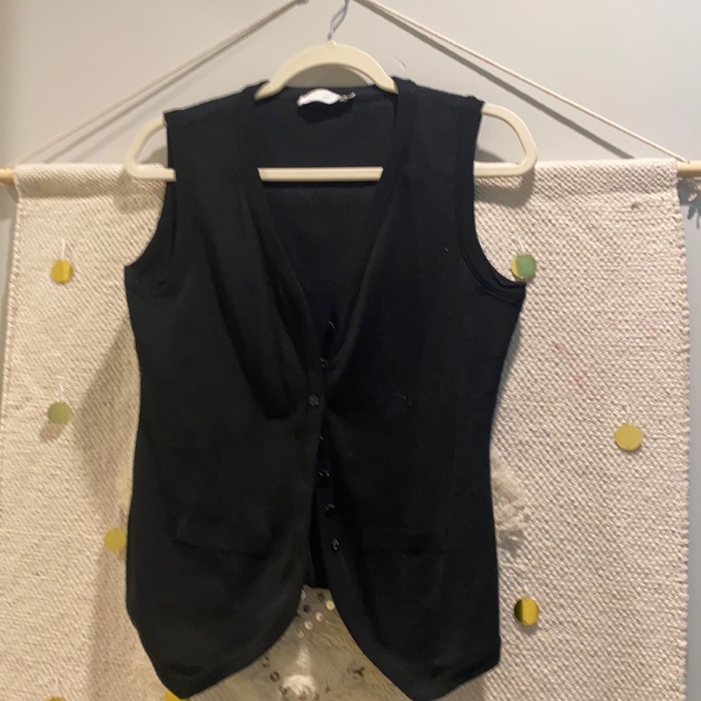 Anne Fontaine women’s black French wool vest with flower buttons size:40